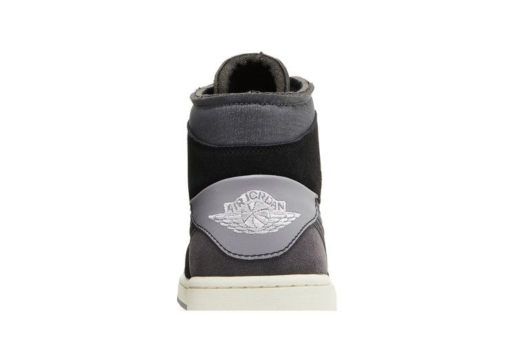 Кроссовки Air Jordan 1 Mid SE Craft 'Inside Out - Black'