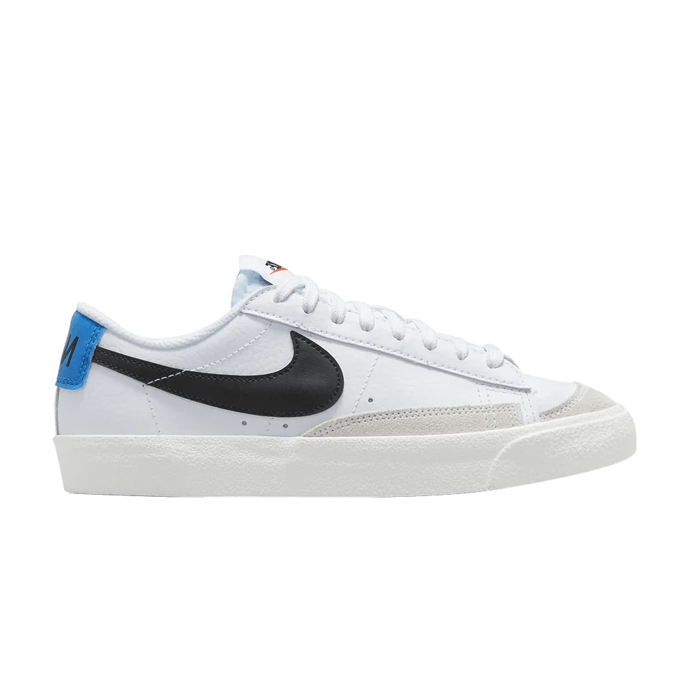 Krossovki-Nike-Blazer-Low-77-GS-White-Light-Photo-Blue