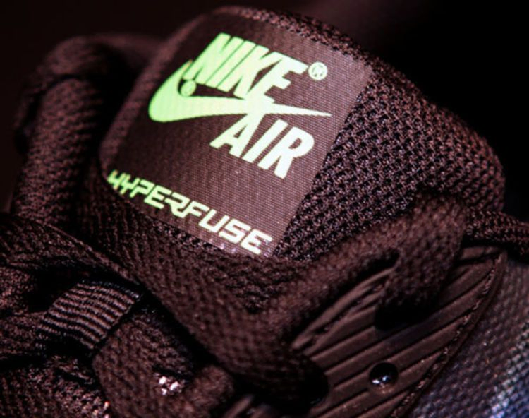 Кроссовки Hurley x Nike Air Max 90 + 'Phantom 4D'