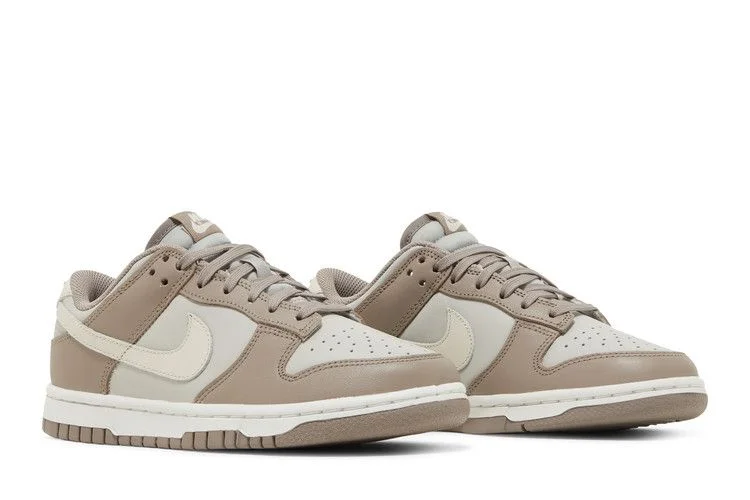 Krossovki-Nike-Wmns-Dunk-Low-Moon-Fossil-7