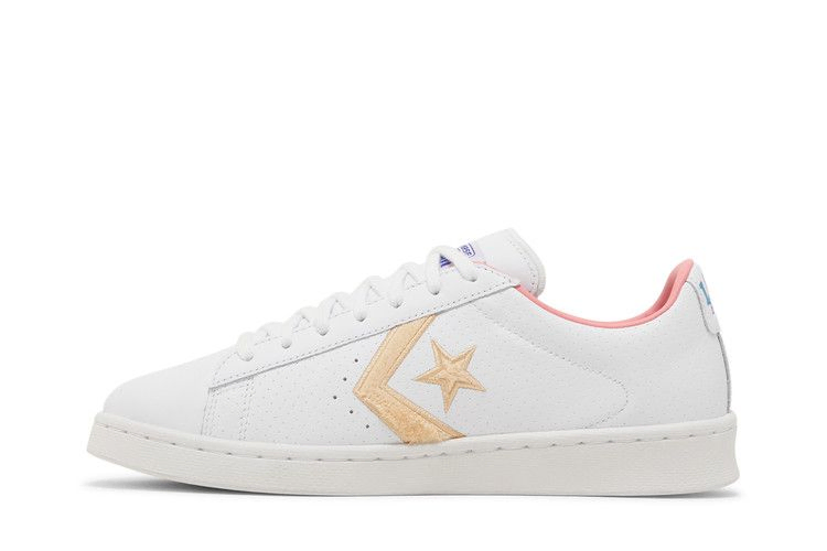 space-jam-x-pro-leather-lola-172481c_02