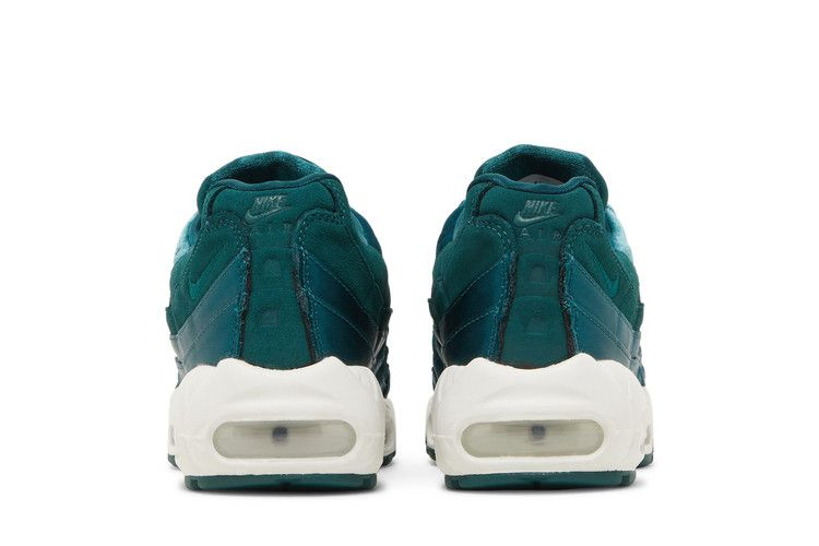 Кроссовки Nike Wmns Air Max 95 'Green Velvet'