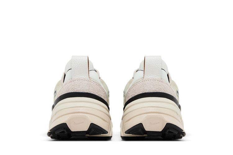 Кроссовки Nike Wmns V2K Run 'White Light Orewood Brown'