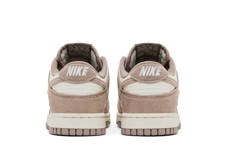 Кроссовки Nike Wmns Dunk Low 'Malt Mini Swoosh'