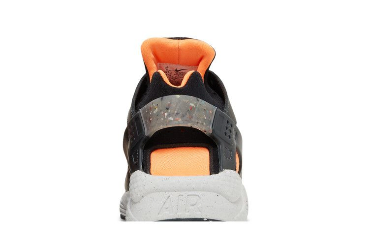 Кроссовки Nike Air Huarache Crater Premium 'Black Atomic Orange'