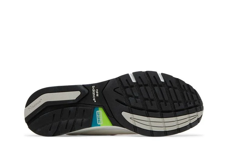 Кроссовки New Balance 992 Made in USA 'White Neon'