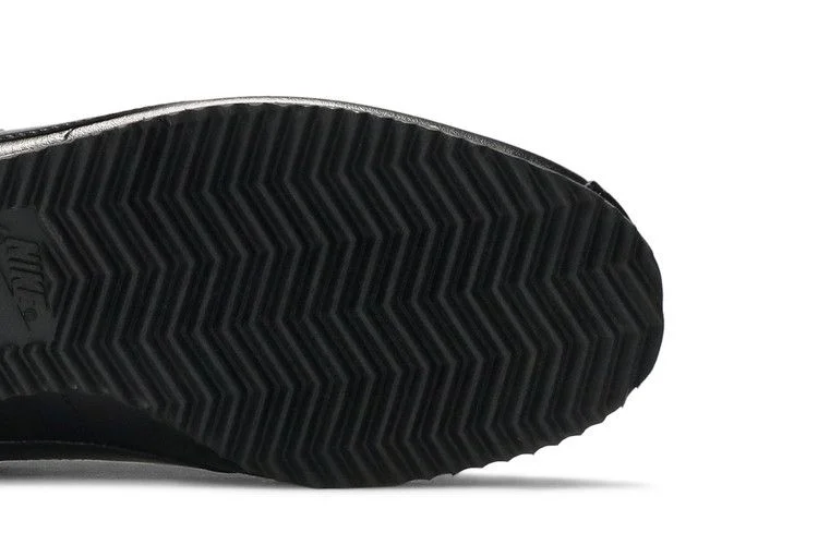 Кроссовки Nike Wmns Classic Cortez Premium 'Black Rose Gold'