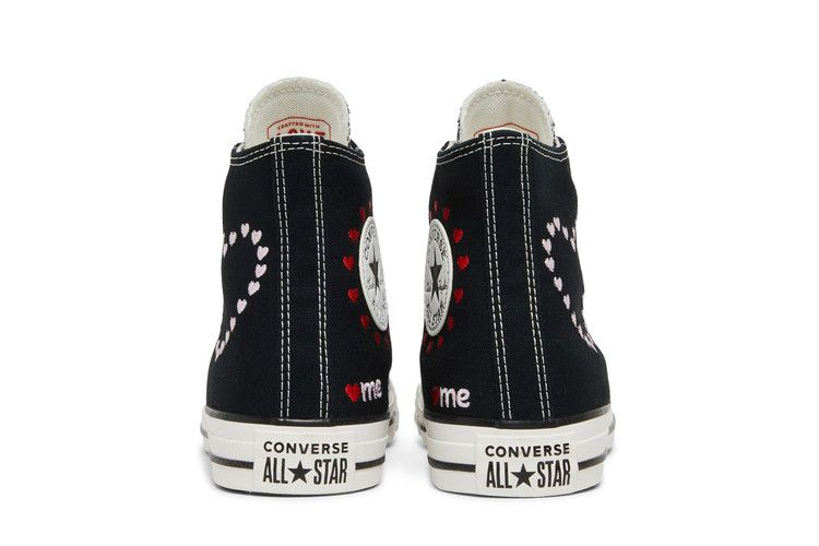 chuck-taylor-all-star-high-embroidered-hearts-black-a01602c_05