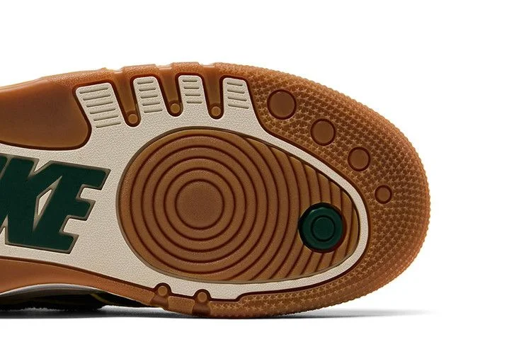 Krossovki-Nigo-x-Nike-Air-Force-3-SP-College-Pack-Forest-Green-4
