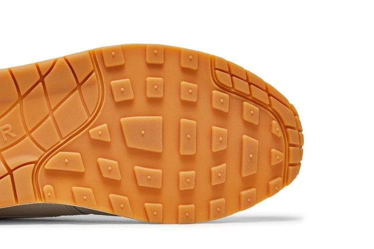 air-max-1-essential-phantom-537383-055_04