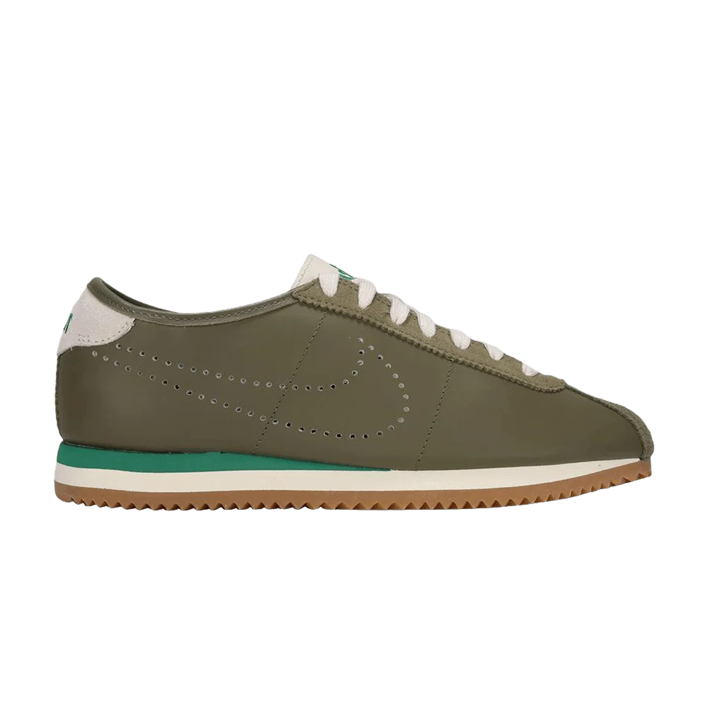 Krossovki-Nike-Wmns-Cortez-Olive-Green