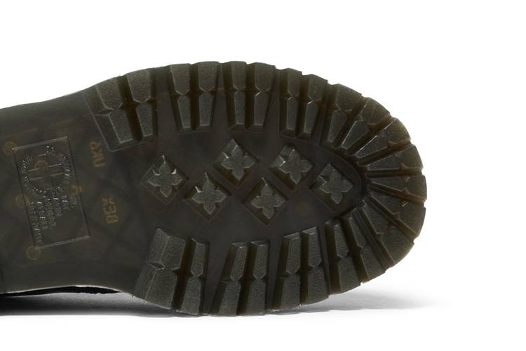 Кроссовки Dr. Martens Wmns 8053 Quad Smooth Leather Platform 'Black'