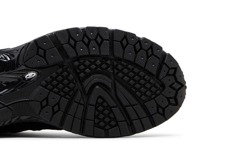 Кроссовки New Balance 2002R 'Tape Layer Pack - Black'