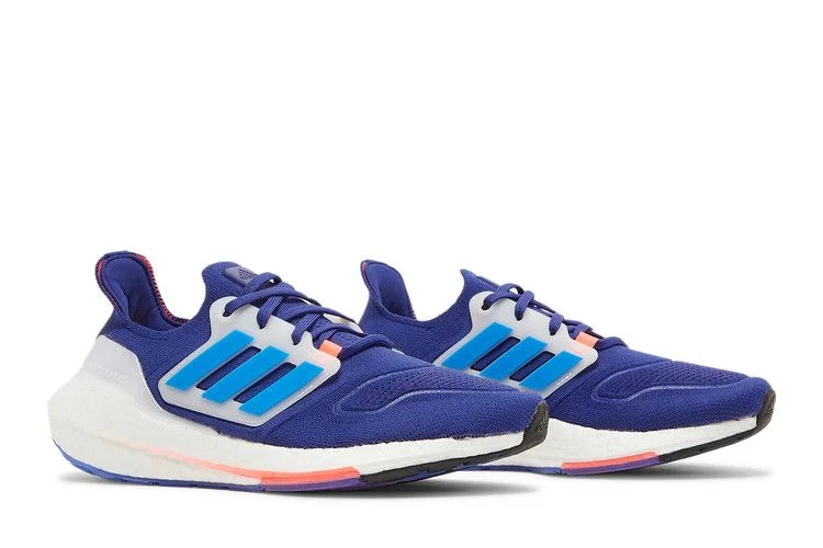 Krossovki-adidas-UltraBoost-22-Legacy-Indigo-7