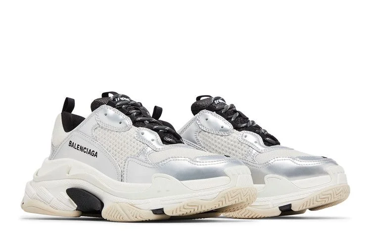 Krossovki-Balenciaga-Triple-S-Sneaker-Black-White-Silver-7