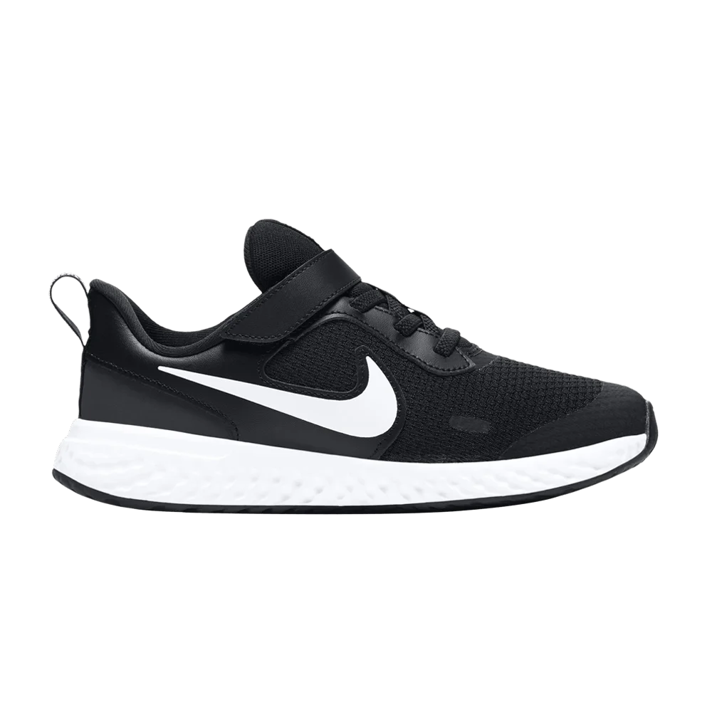 Krossovki-Nike-Revolution-5-PS-Black-White