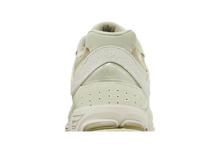 Кроссовки New Balance 2002R 'Light Green' ASOS Exclusive
