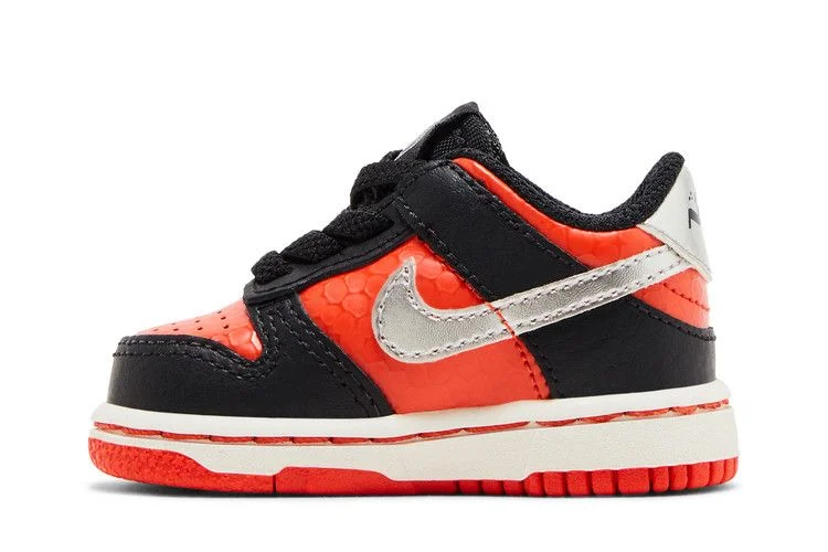 Krossovki-Nike-Dunk-Low-TD-Martian-2