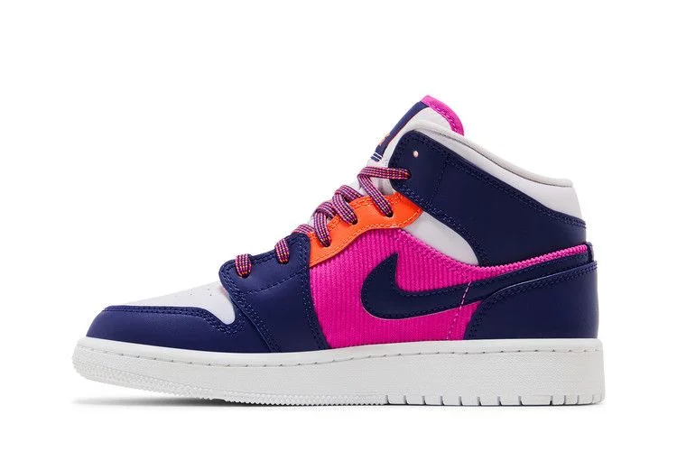 Krossovki-Air-Jordan-1-Mid-GS-Regency-Purple-Fire-Pink-2