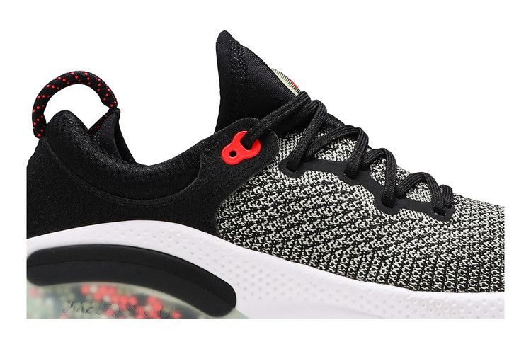 Кроссовки Nike Joyride Run Flyknit 'Black Olive Aura'