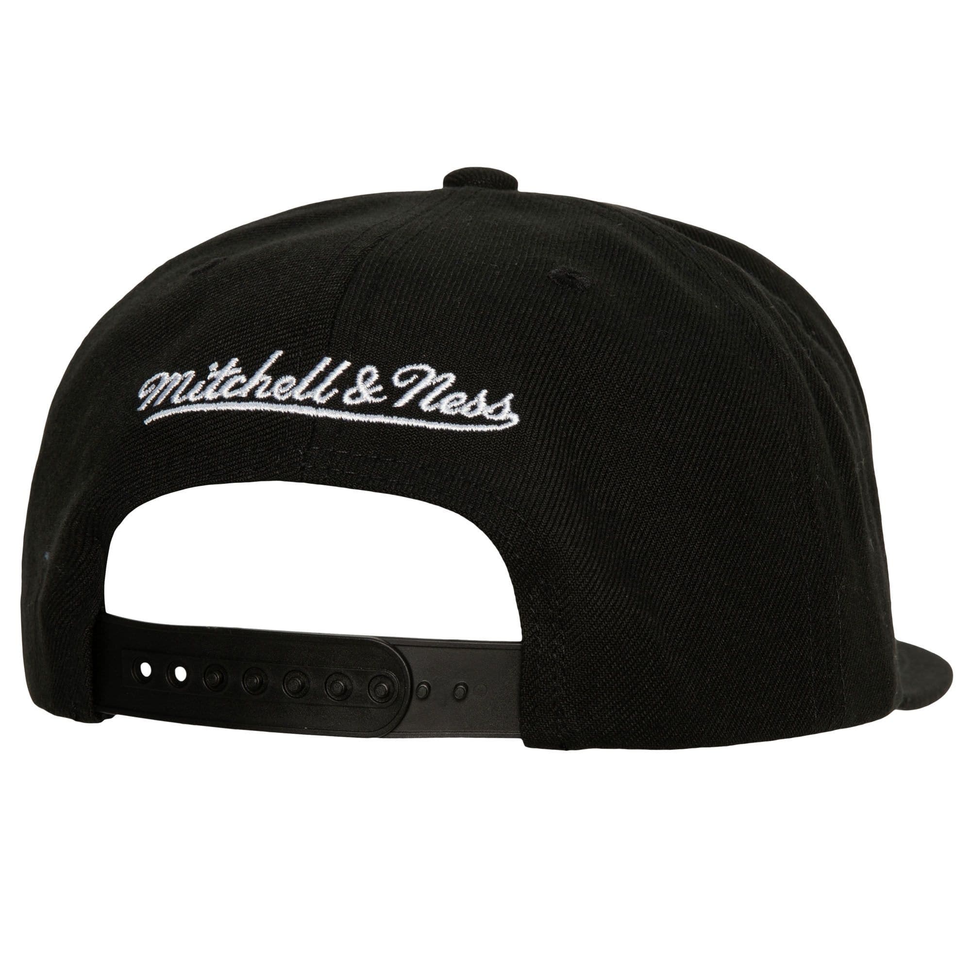Mitchell-Ness-Champ-Stack-Snapback-Brooklyn-Nets-Hat-1
