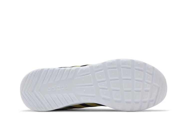 Krossovki-adidas-Wmns-QT-Racer-2.0-Black-Gold-Metallic-3