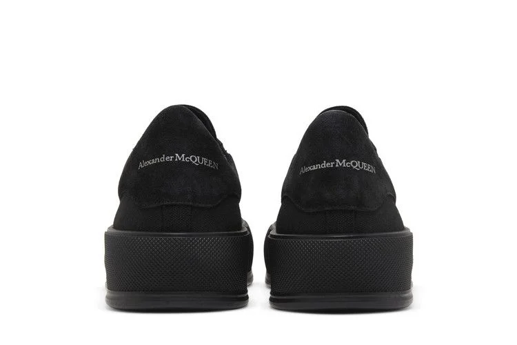 Кроссовки Alexander McQueen Deck Plimsoll Low 'Triple Black'