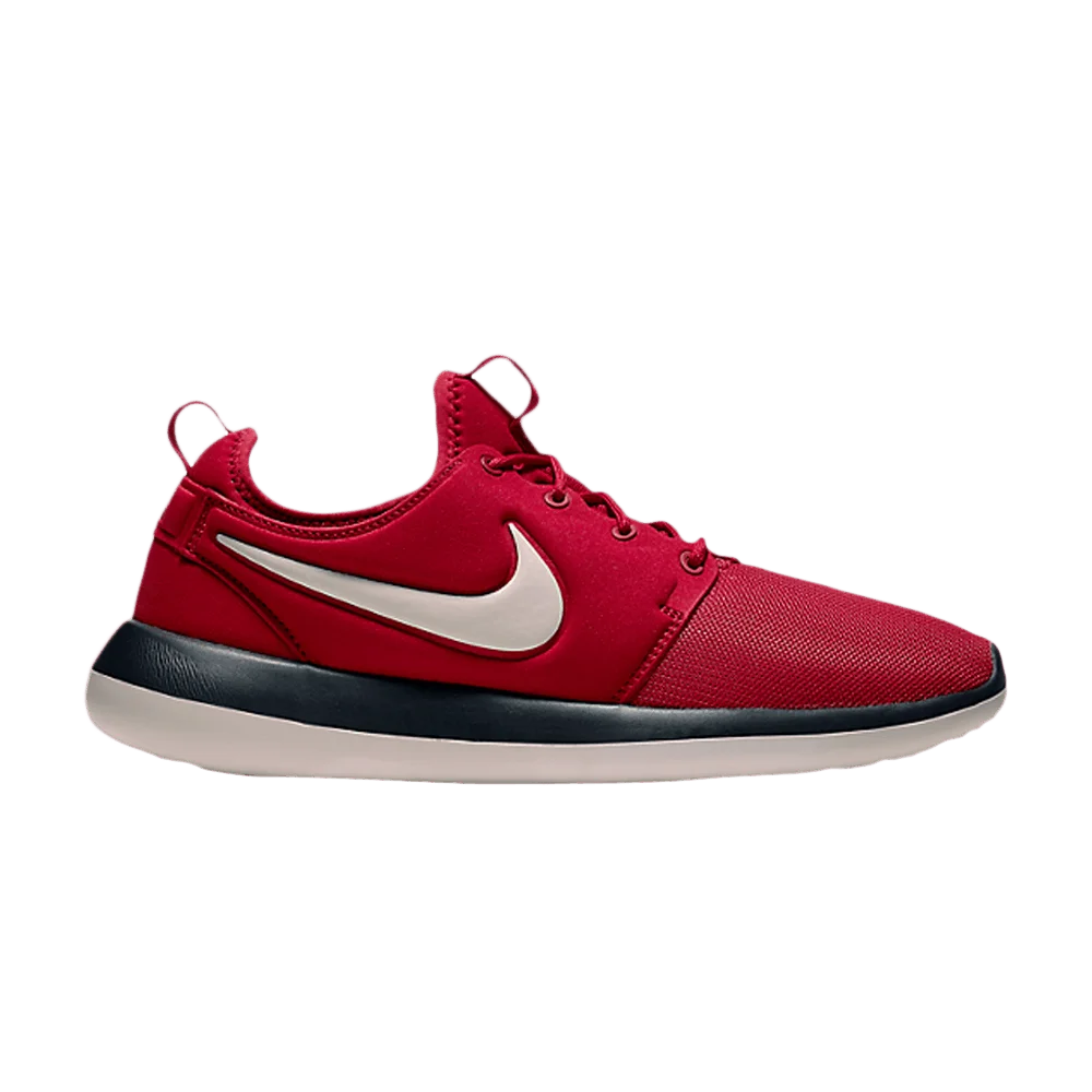 Krossovki-Nike-Roshe-Two-Gym-Red