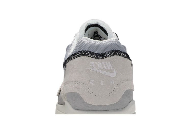air-max-1-inside-out-858876-013_06