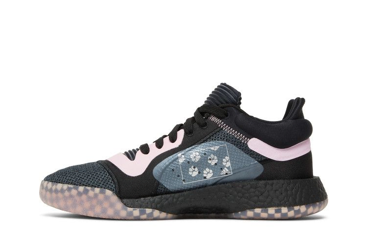 marquee-boost-low-black-pink-ee6858_02