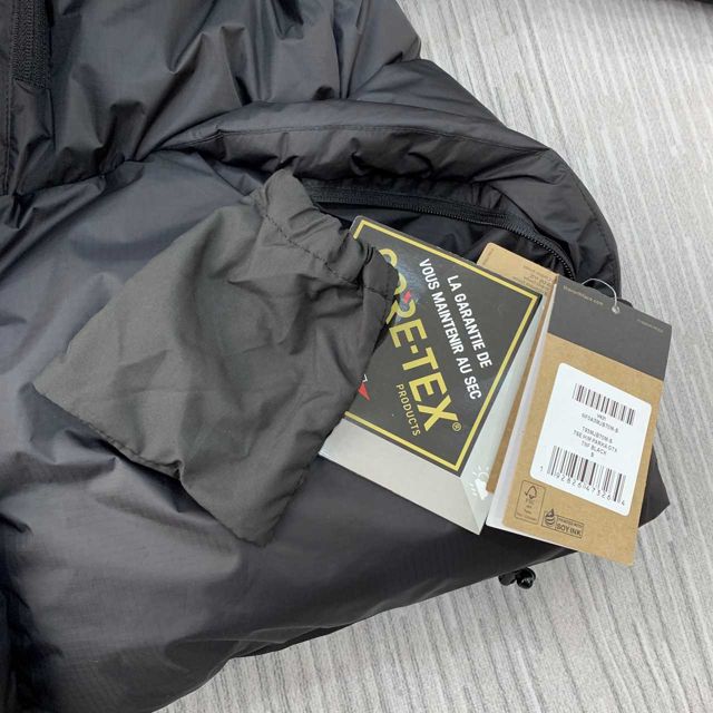 The-North-Face-7SE-Himalayan-Parka-GORE-TEX-Black-10