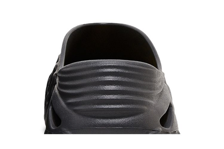 Кроссовки Crocs Echo Wave 'Black Sand'