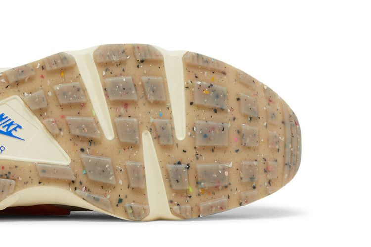 Кроссовки Nike Air Huarache Premium 'Enigma Stone'