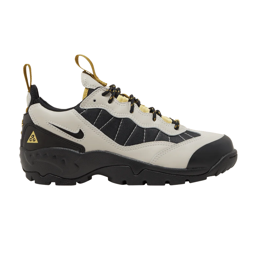 Кроссовки Nike ACG Air Mada 'Light Bone'
