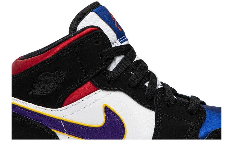 Krossovki-Air-Jordan-1-Mid-SE-GS-Rivals-1
