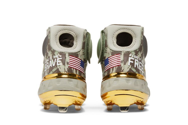 Кроссовки Nike Alpha Huarache Elite 3 Mid 'Armed Forces Day 2022'
