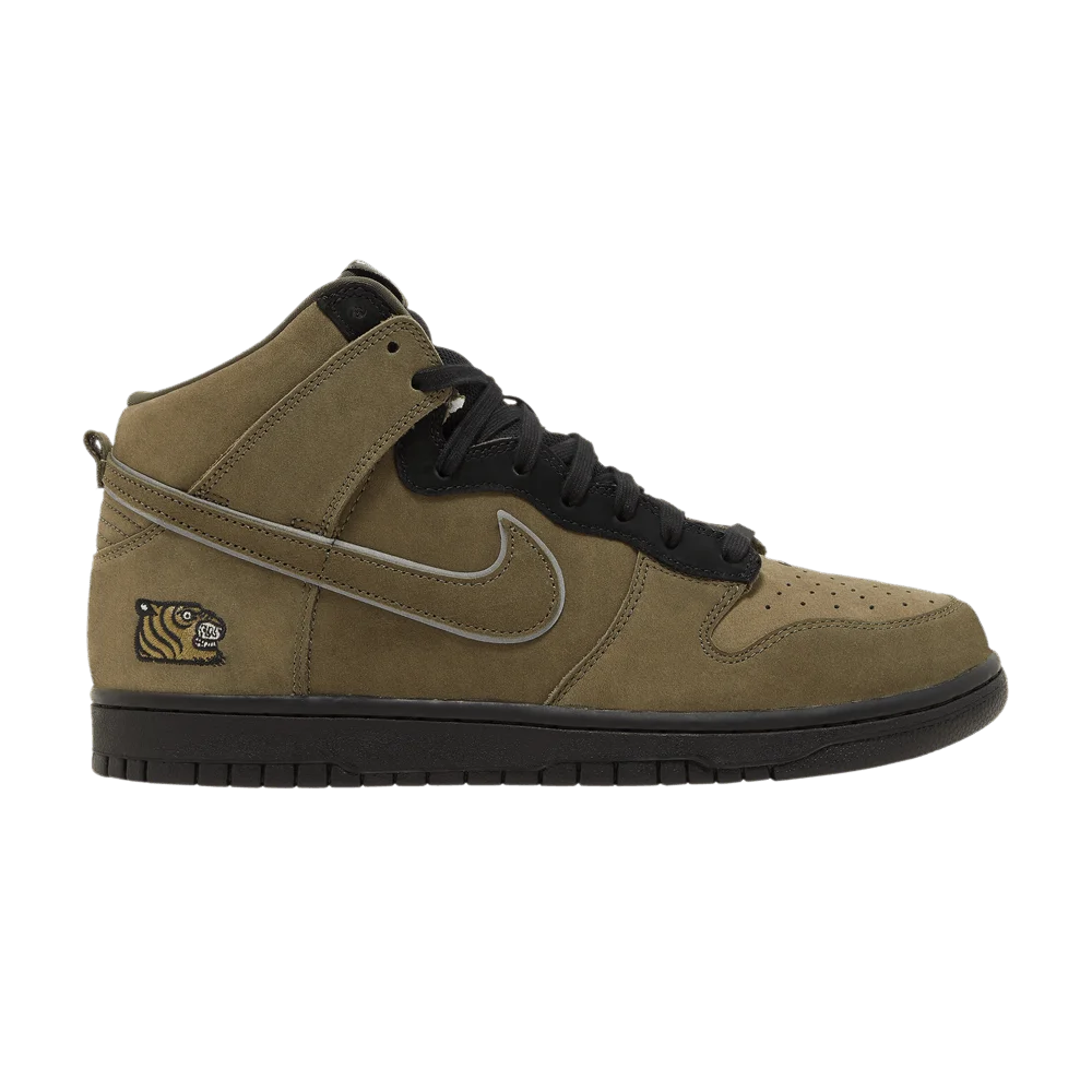 Krossovki-SOULGOODS-x-Nike-Dunk-High-SP-90s