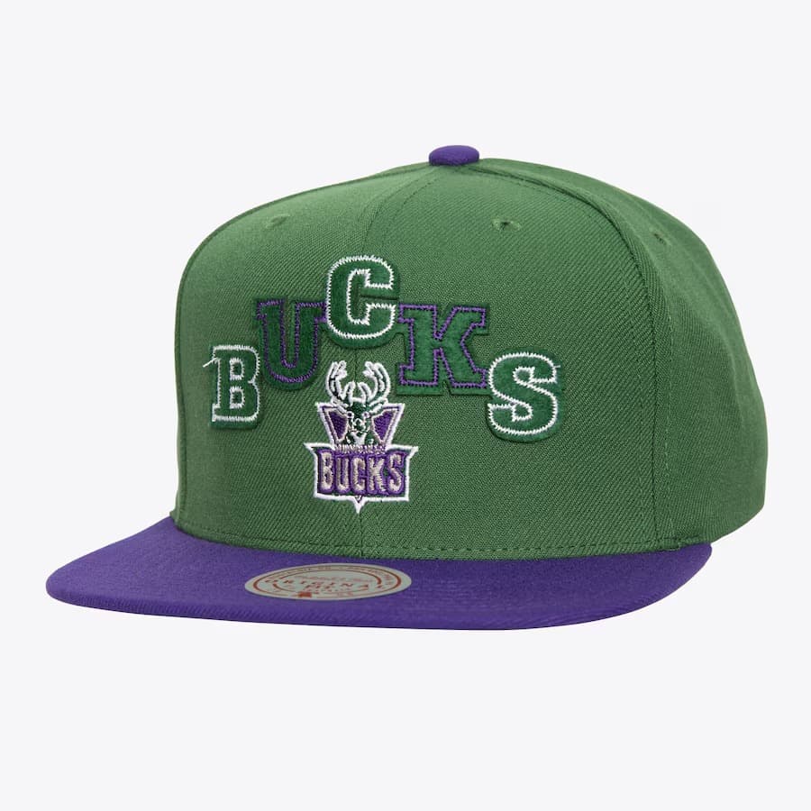 Бейсболка Mitchell & Ness Green Milwaukee Bucks Hardwood Classics Uprise Snapback Hat