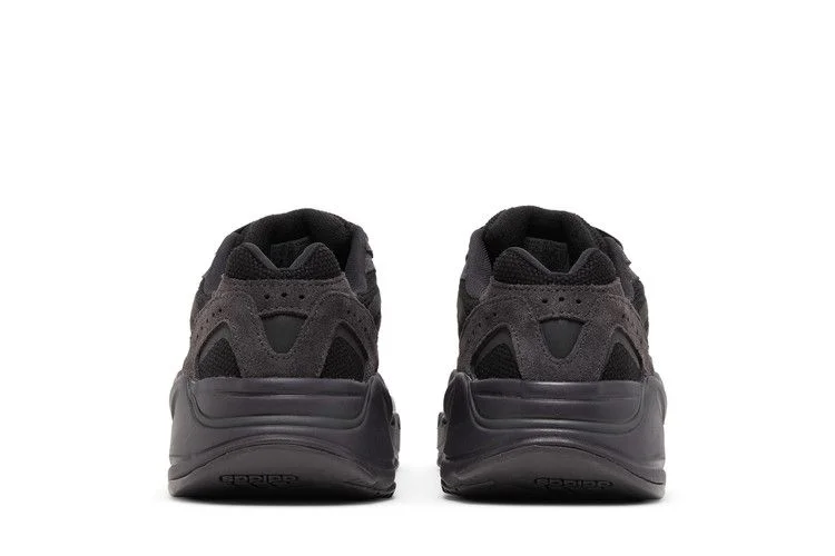 Кроссовки adidas Yeezy Boost 700 V2 'Vanta'