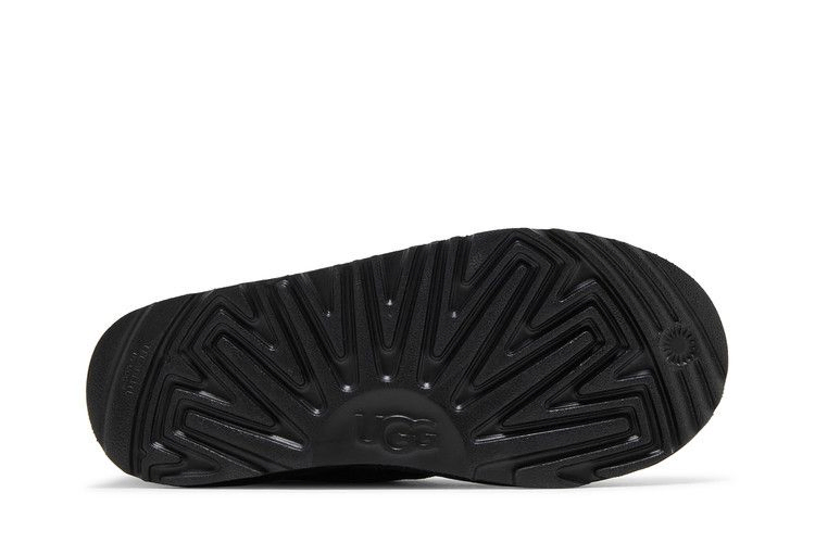 Кроссовки UGG Neumel II Boot Kids 'Black'