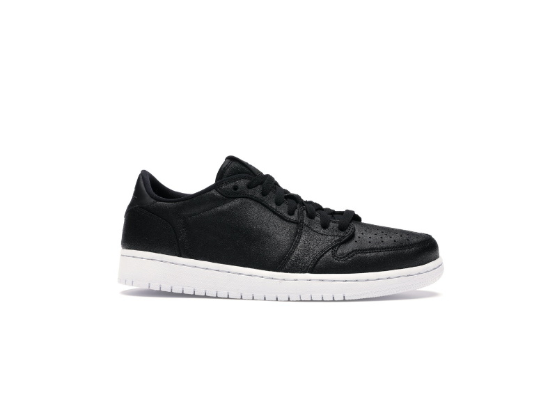 Wmns-Air-Jordan-1-Retro-Low-Metallic-Gold
