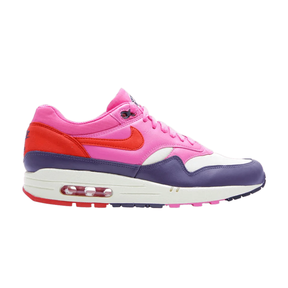 Krossovki-Nike-Wmns-Air-Max-1-Winter-Ski-Pack