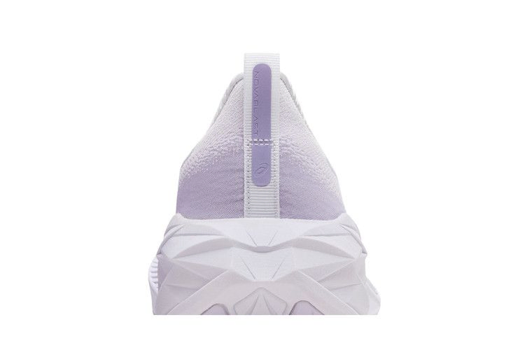 Кроссовки ASICS Wmns Novablast 4 'Lilac Hint'