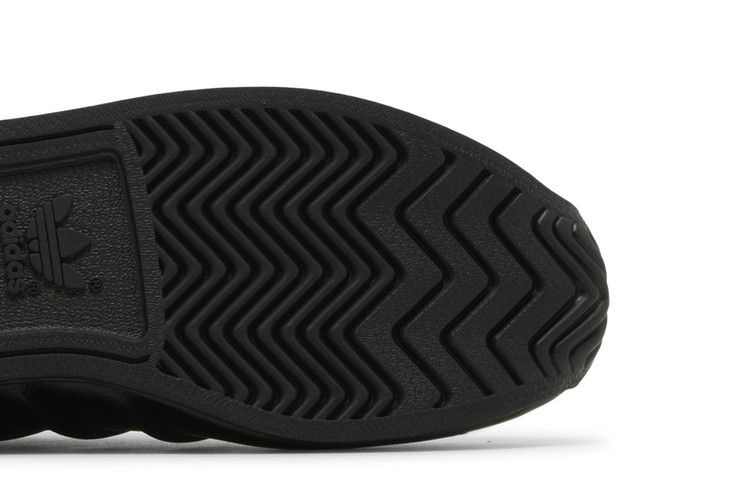 y-3-country-triple-black-ie5697_04