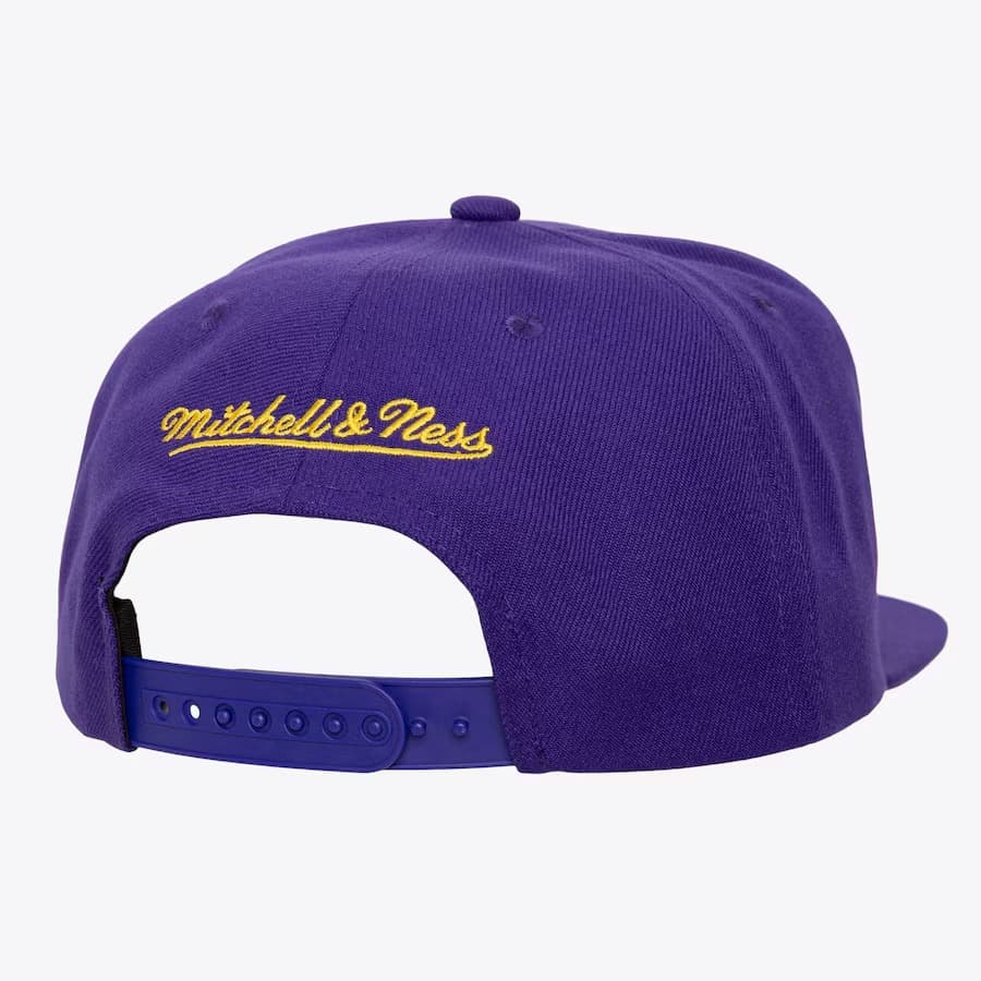 Бейсболка Mitchell & Ness Purple Los Angeles Lakers Retro Snapback Hat
