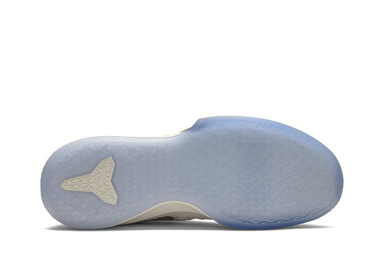 Кроссовки Nike Mamba Focus 'Metallic Gold'