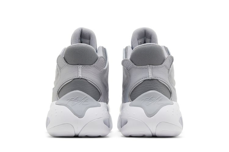 jordan-max-aura-4-wolf-grey-dn3687-005_05