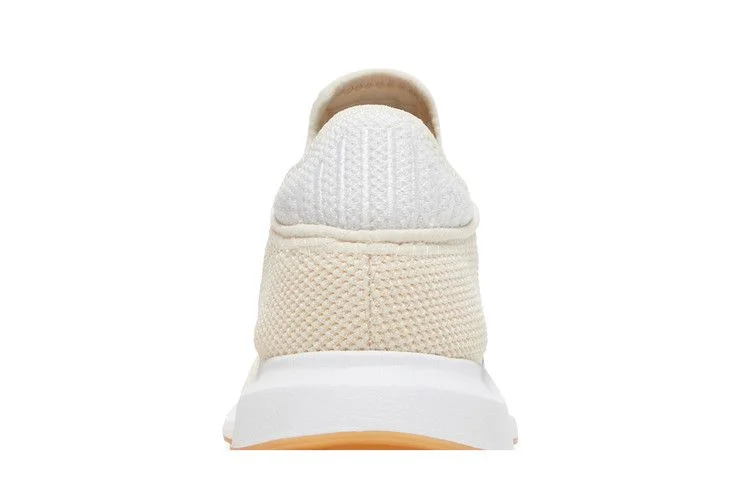 Krossovki-Adidas-Wmns-Swift-Run-X-Wonder-White-6