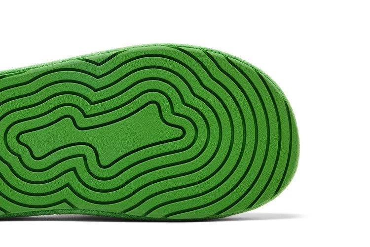 SKYLRK Rest Slide 'Tennis'