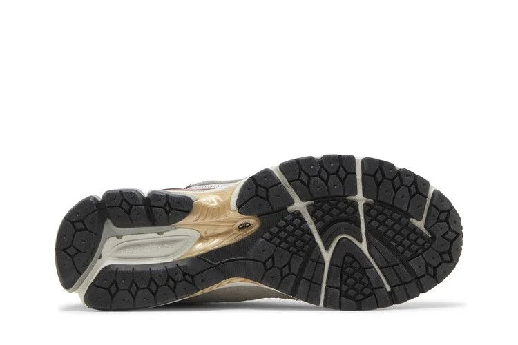 Krossovki-New-Balance-1906D-Protection-Pack-Reflection-3
